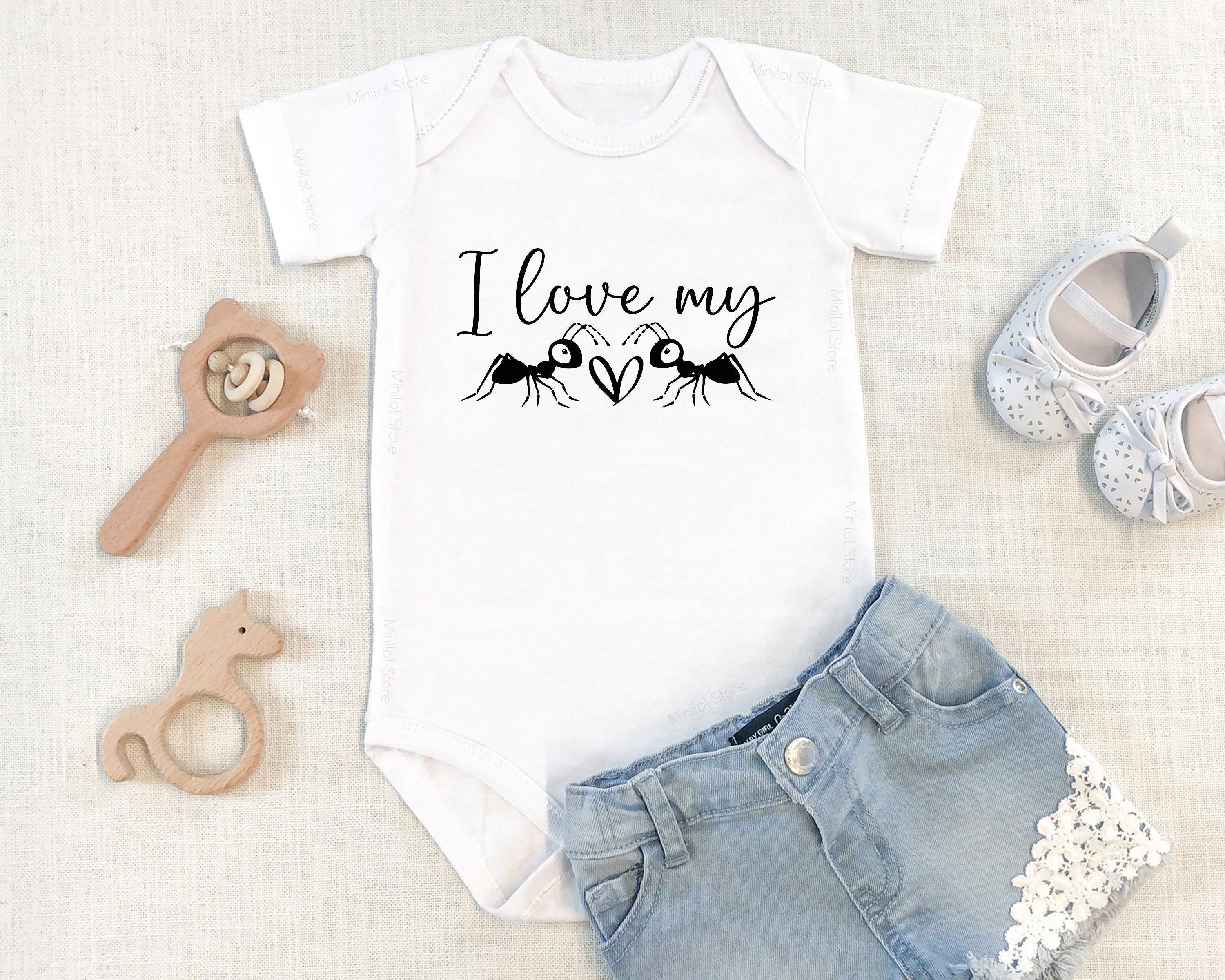 I Love My Aunts Onesie® Baby Bodysuit, Aunt Baby Onesie® Announcement Baby Shower Gift