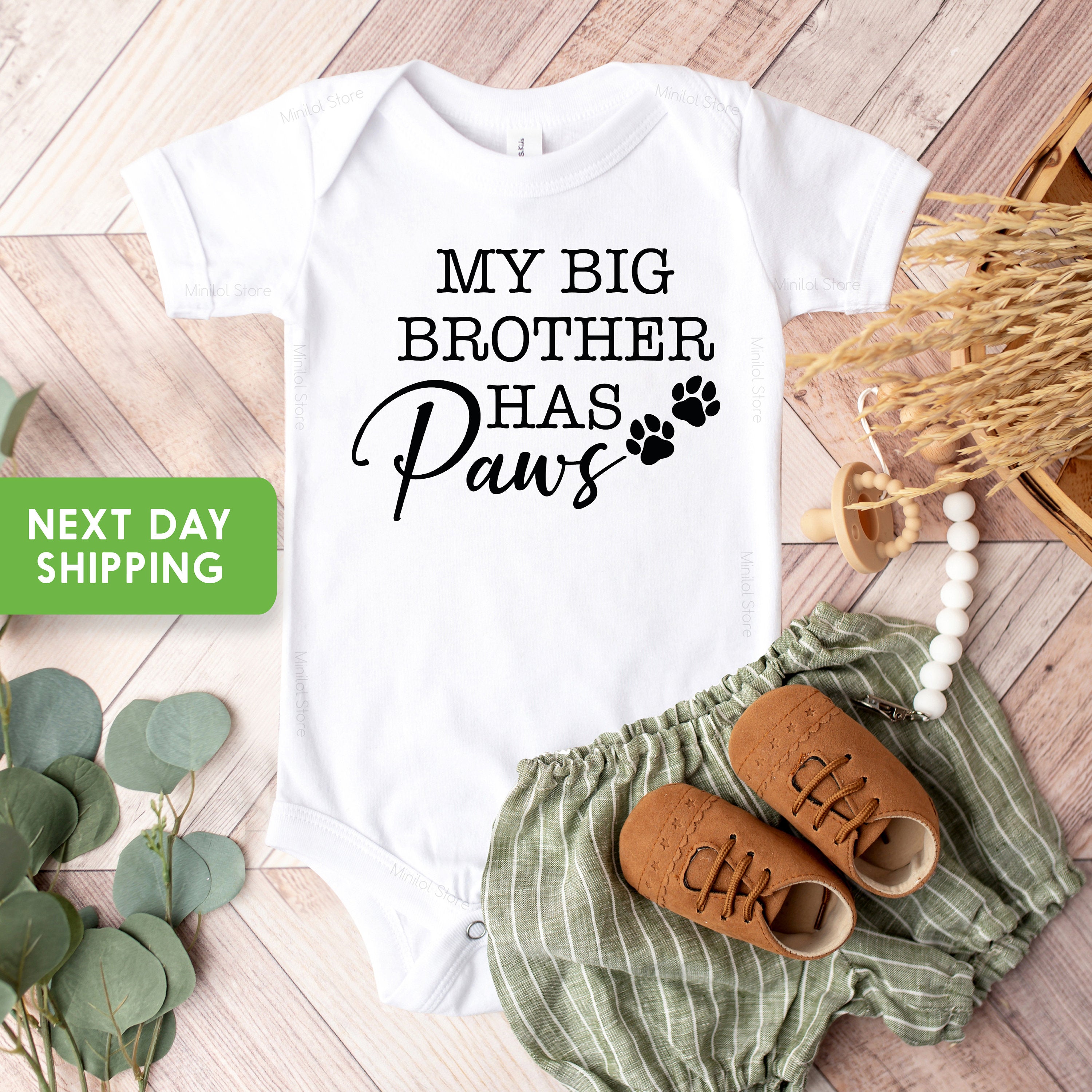 My Big Brother Has Paws , Newborn Bodysuit, Baby Badysuit, Girl Onesie®, Baby Boy Onesie®, Dog Bodysuit, Baby Shower Gift