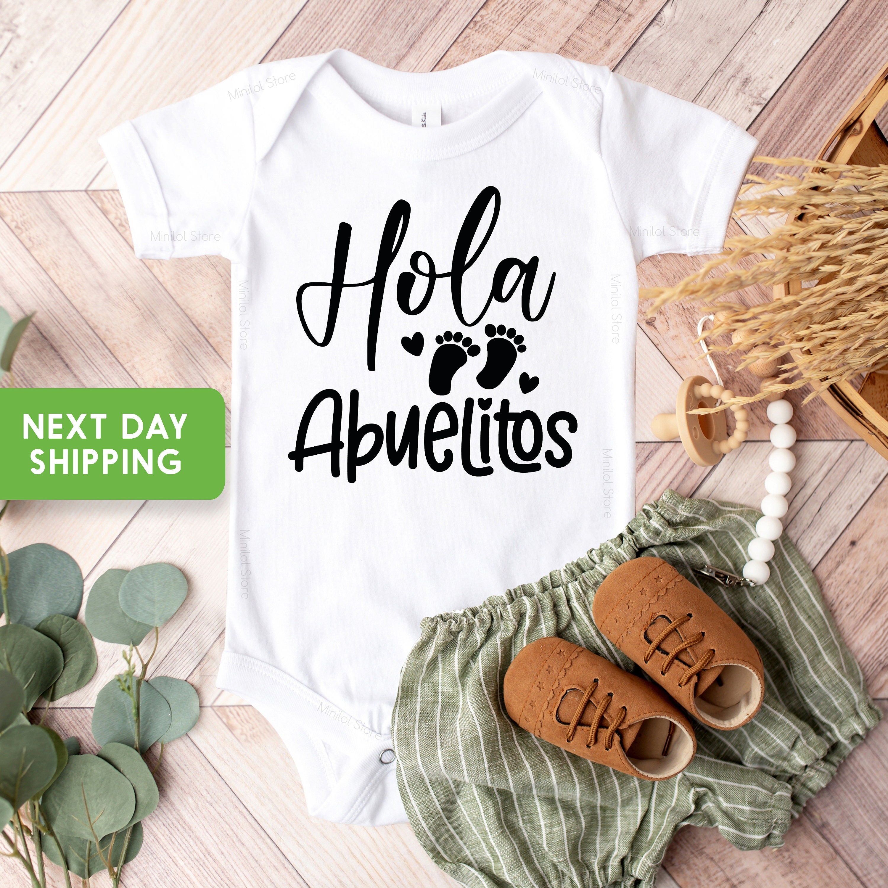 Hola Abuelitos Anuncio de Bebé Onesie®, Spanish Pregnancy Announcement Onesie®, Grandparents Announcement Onesie®, Futuros Abuelitos
