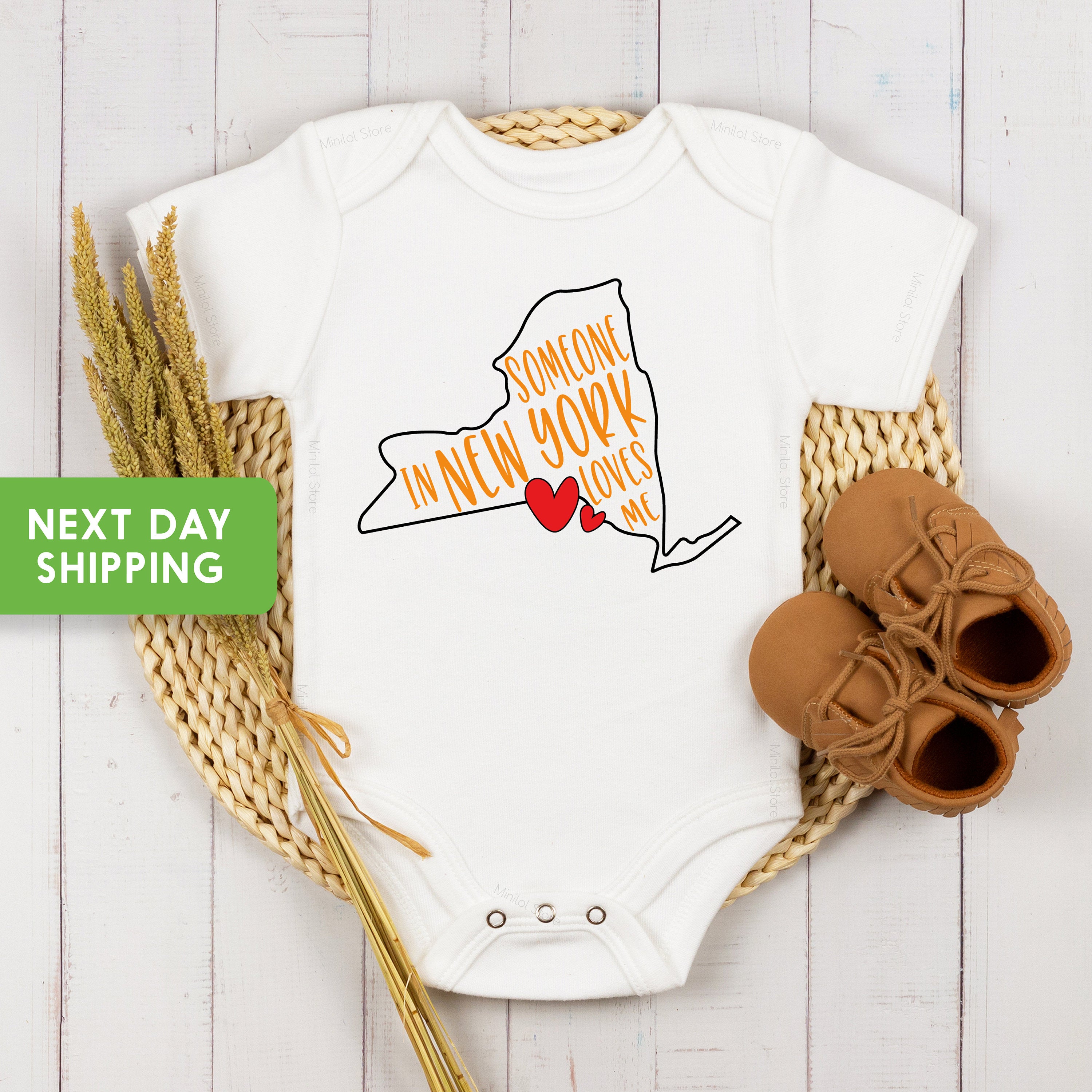 Someone In New York Loves Me Onesie®, New York Kids Onesie®, Loved Onesie®, New York Themed Baby Gift, State Baby Onesie®