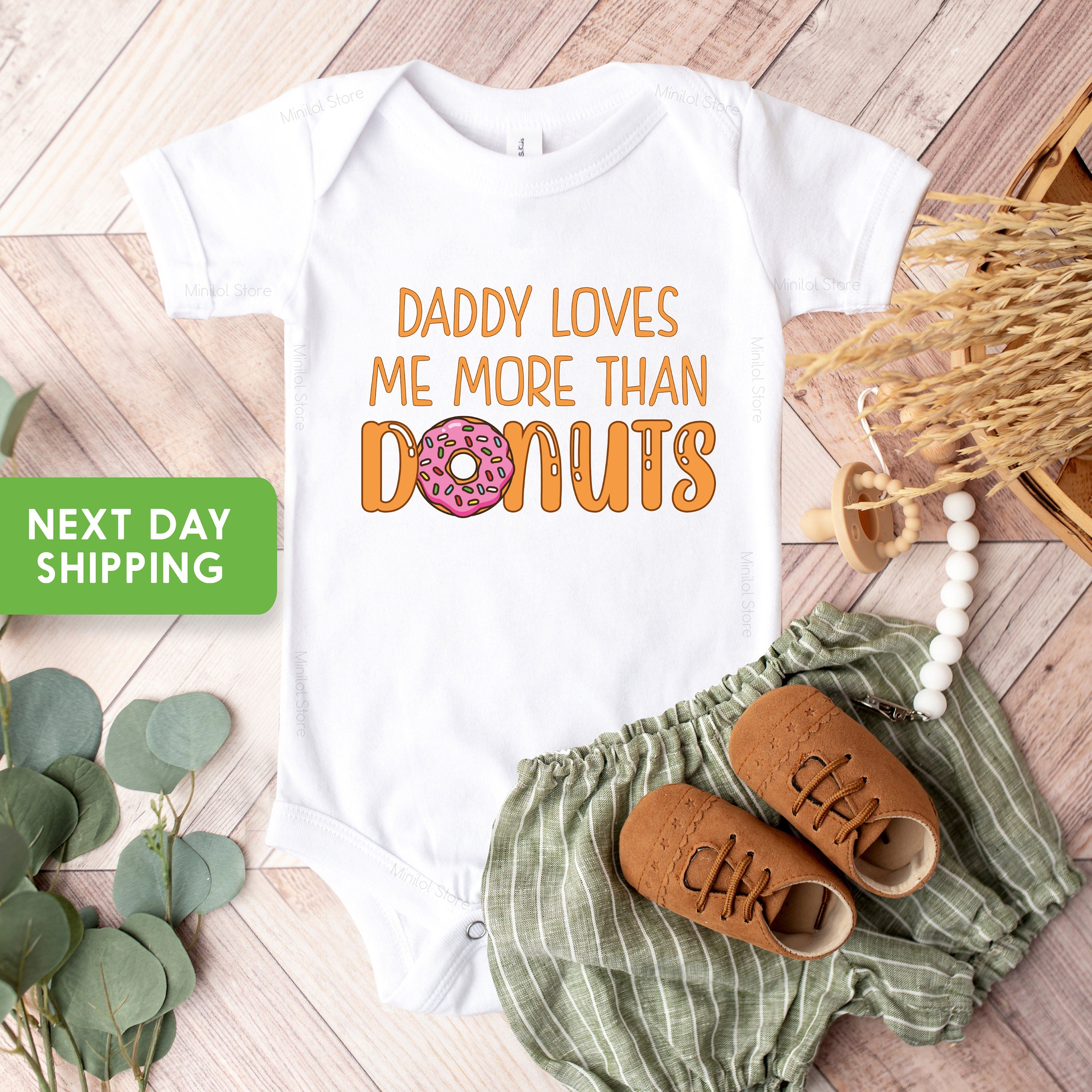 Daddy Donuts Onesie®, New Dad Onesie®, Daddy Loves Me Bodysuit, Funny Doughnut Baby Onesie®