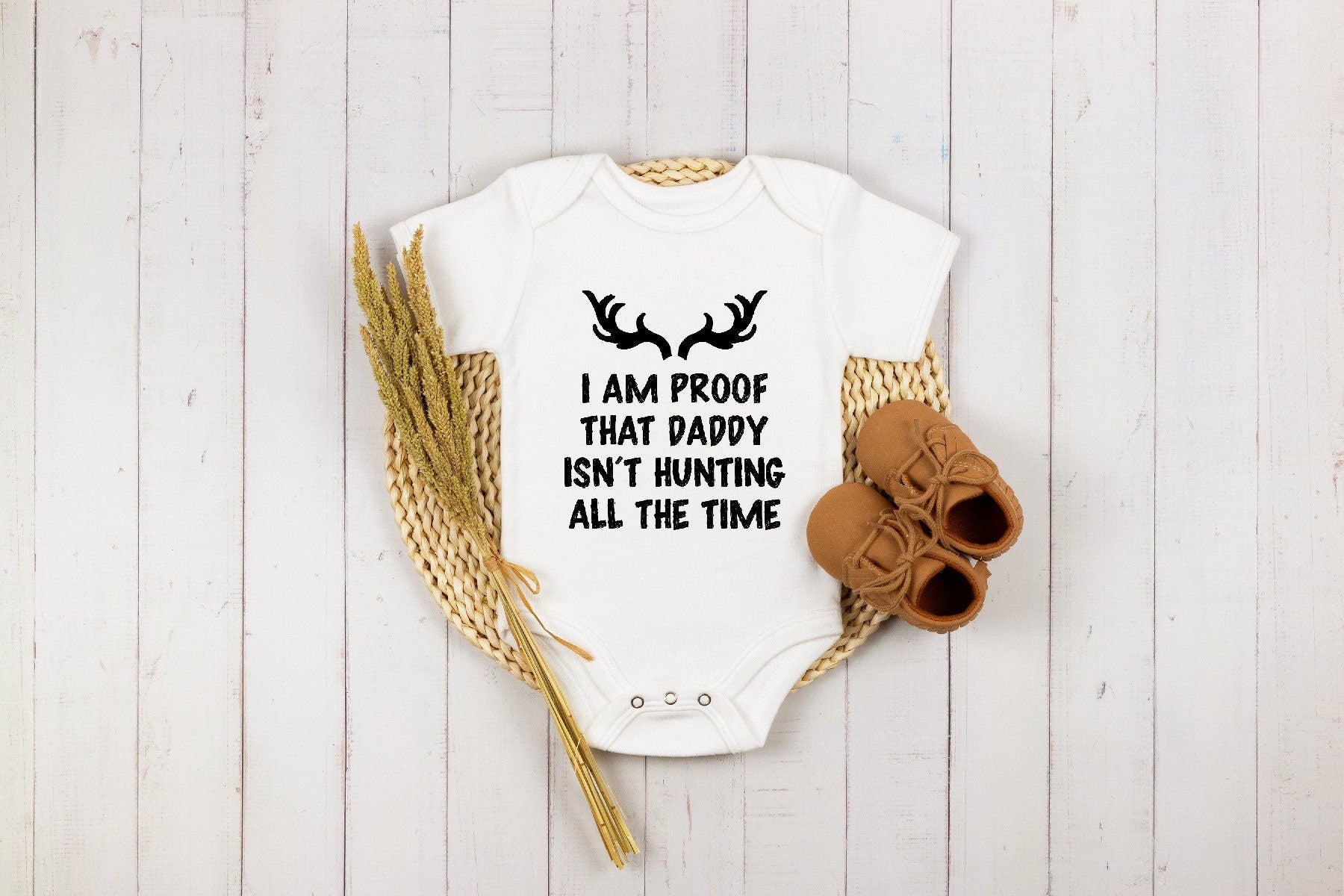 Baby Announcement OnesieĀ®, Proof Daddy Doesn't Hunt all the Time OnesieĀ®, Funny Baby OnesieĀ®, Pregnancy Reveal, Baby Shower Gift