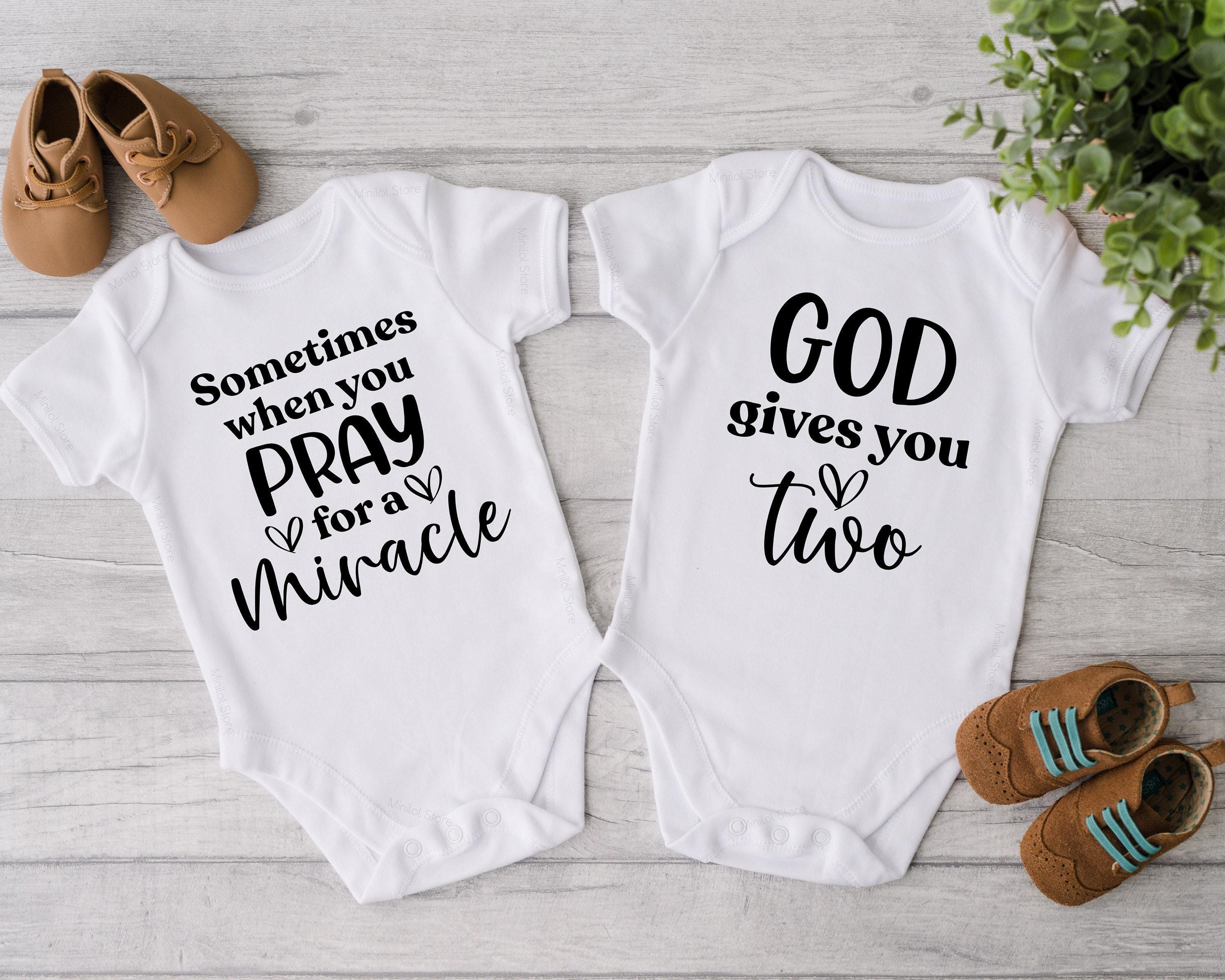 Close-up of the Twin Pregnancy Announcement ®: Miracle Twins baby announcement design