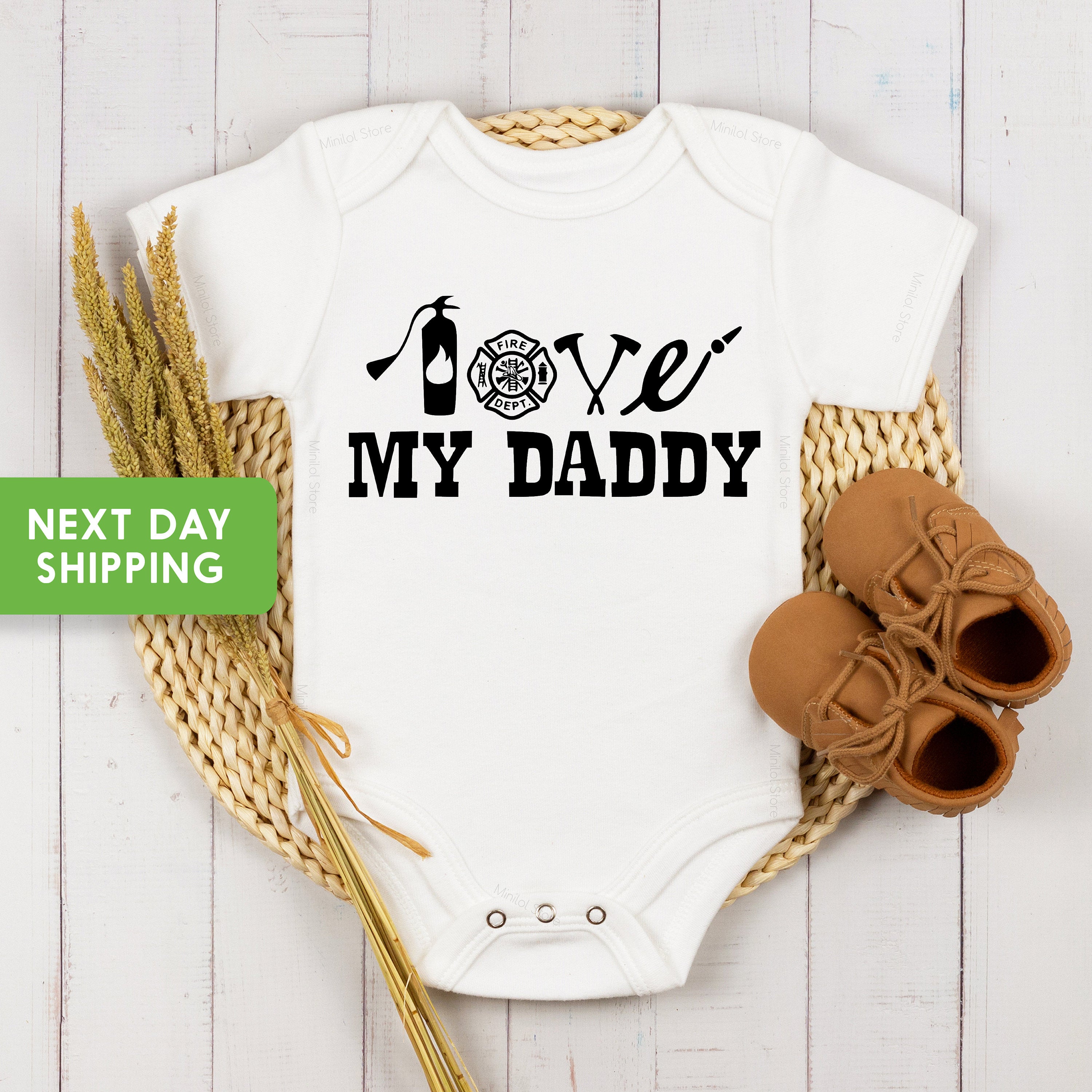 Love My Firefighter Daddy Onesie® Daddy Firefighter Onesie® Firetruck Baby Shirt, Cute Fireman Baby Gift