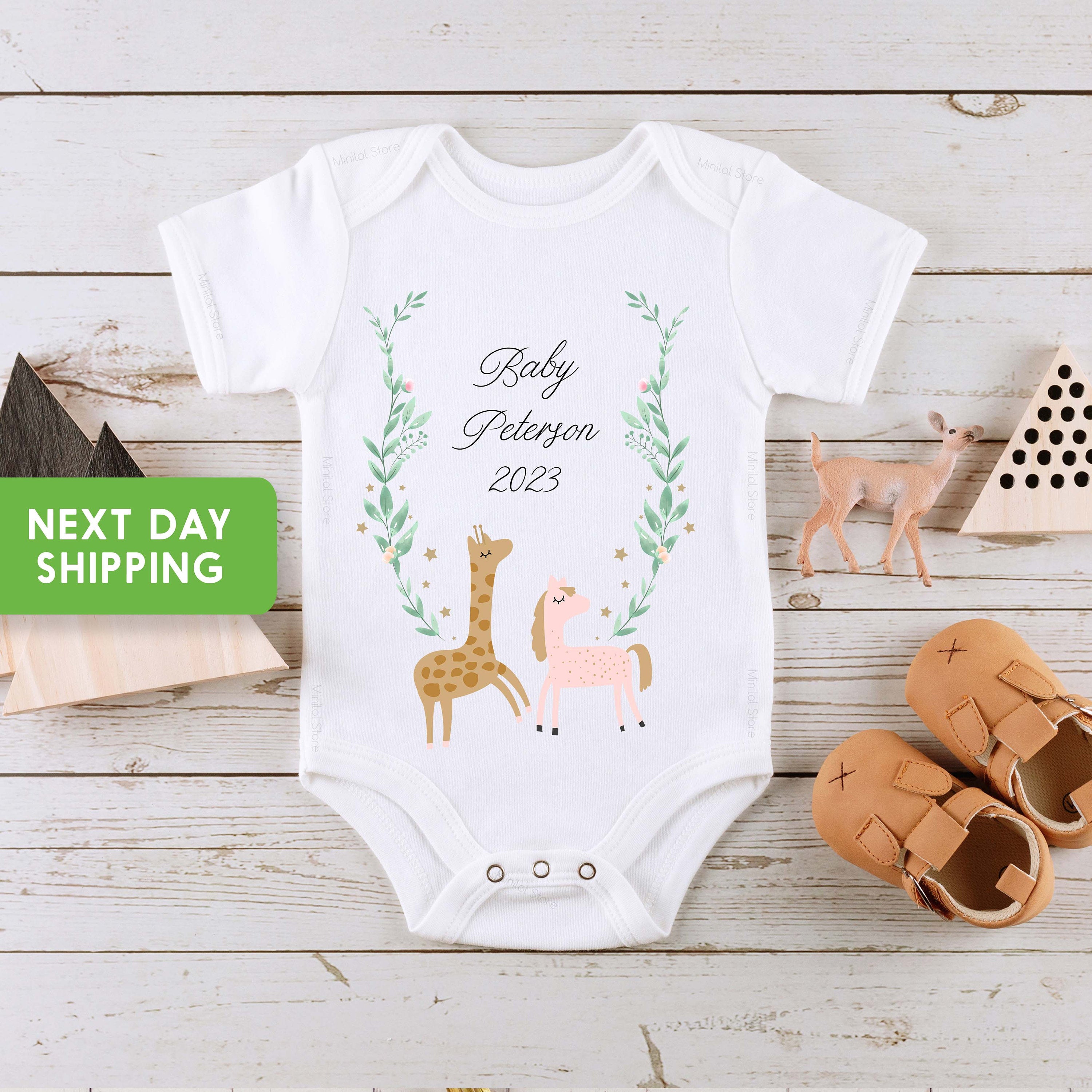 Pregnancy Announcement Onesie®, Personalised Baby Onesie®, Personalized Bodysuit, Pregnancy Gift, Baby Shower Gift, Unisex Baby Gift